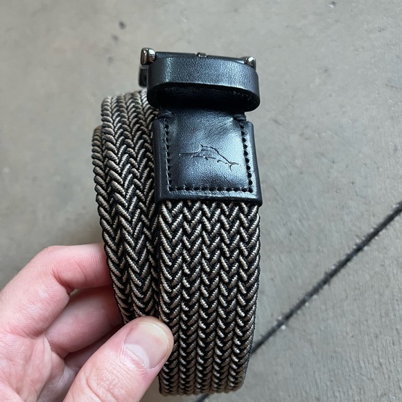 Tommy Bahama two-times webbed stretch belt - Picture 2 of 2